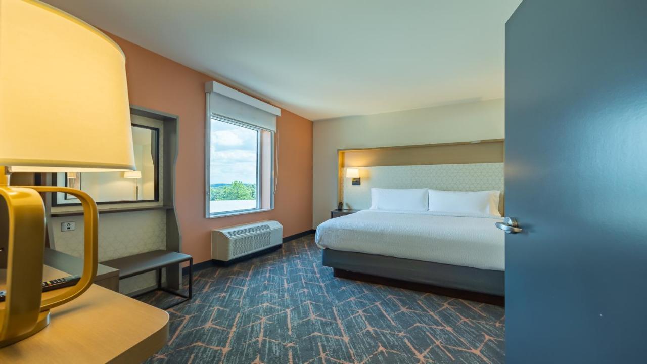 Courtyard By Marriott Atlanta Dunwoody Hotel ภายนอก รูปภาพ